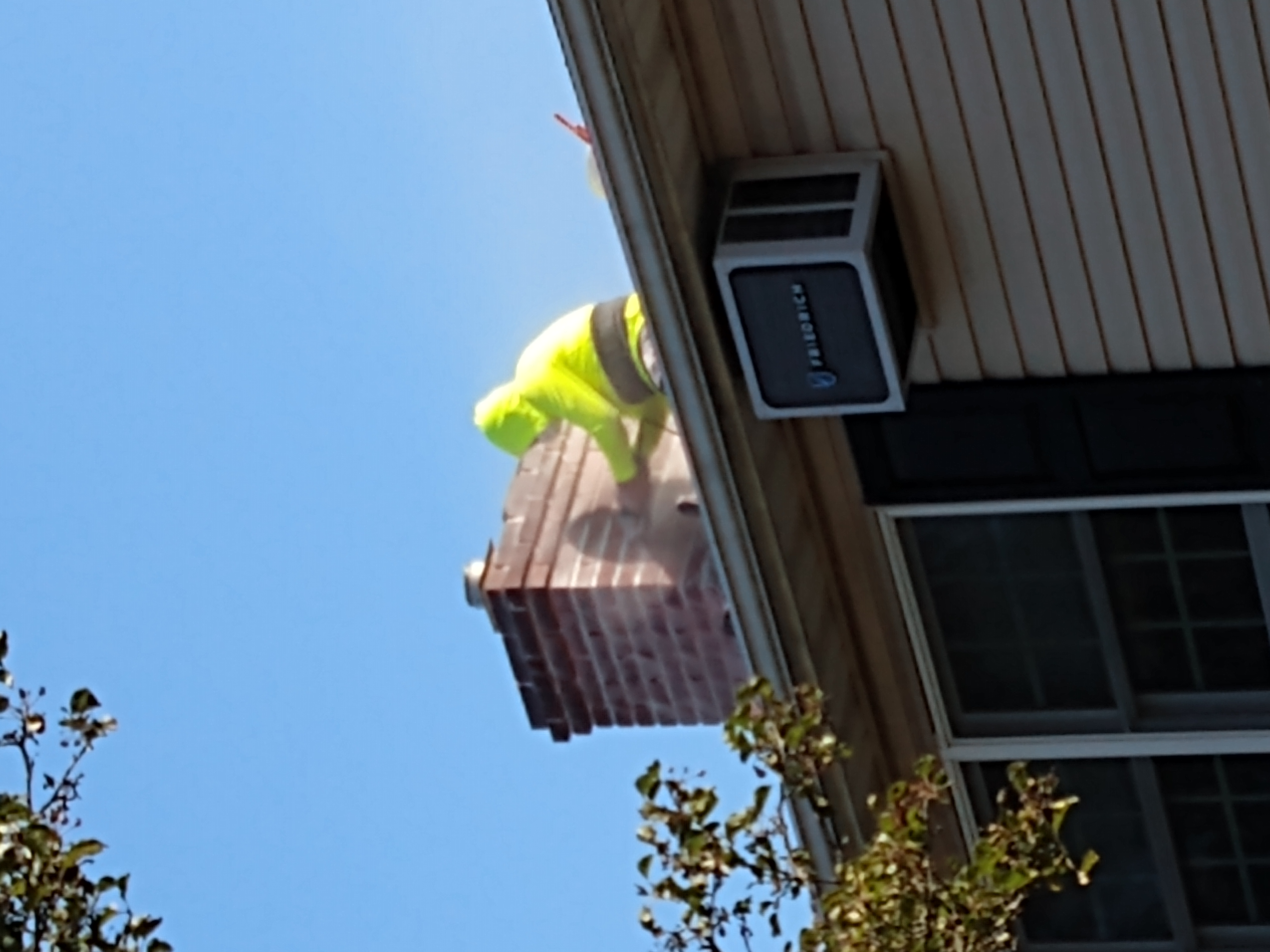 Chimney tuckpointing and mortar repair in Hicksville, New York